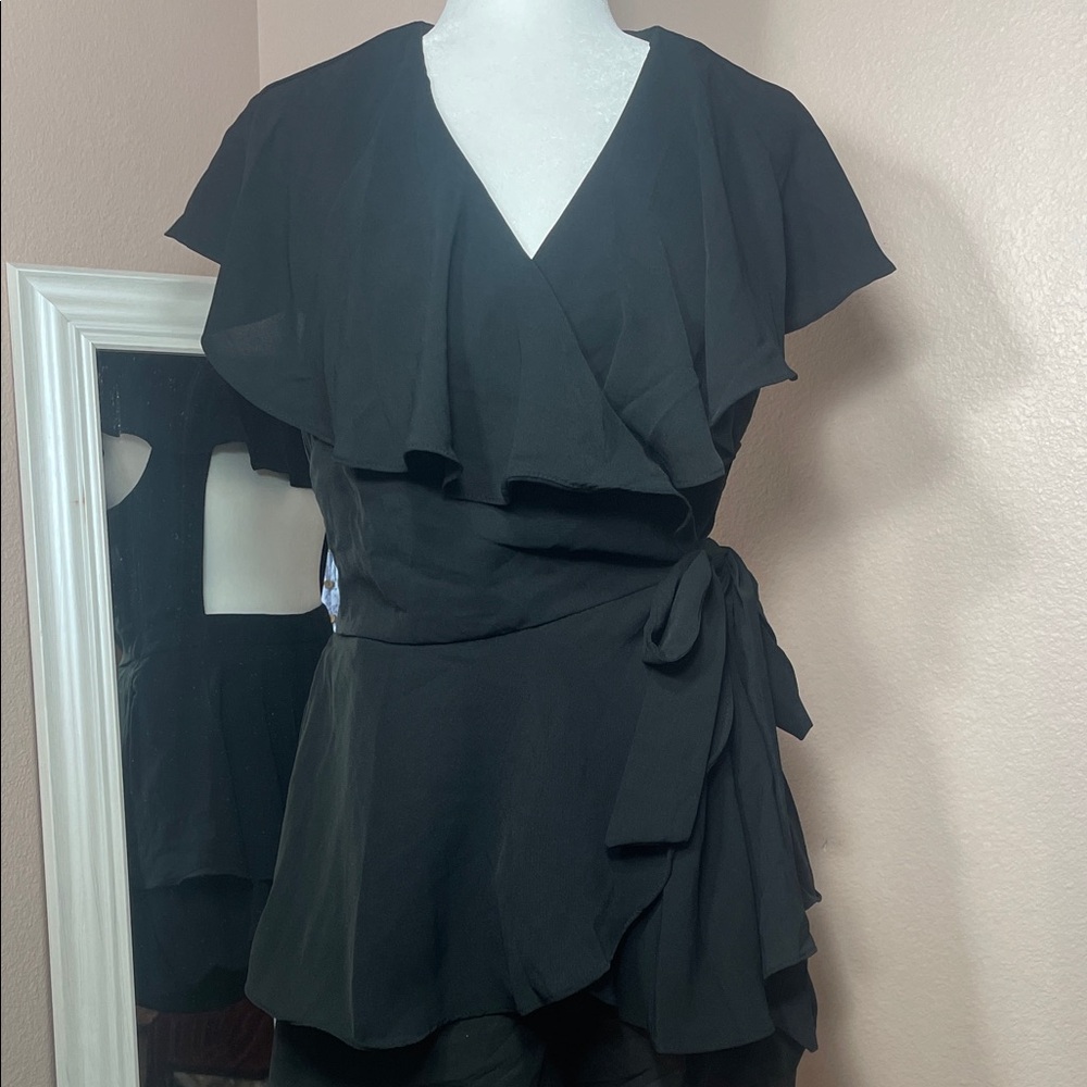 Lulus Black Wrap Romper XL Ruffle Layered V Neck Tie Waist Flowy Dressy